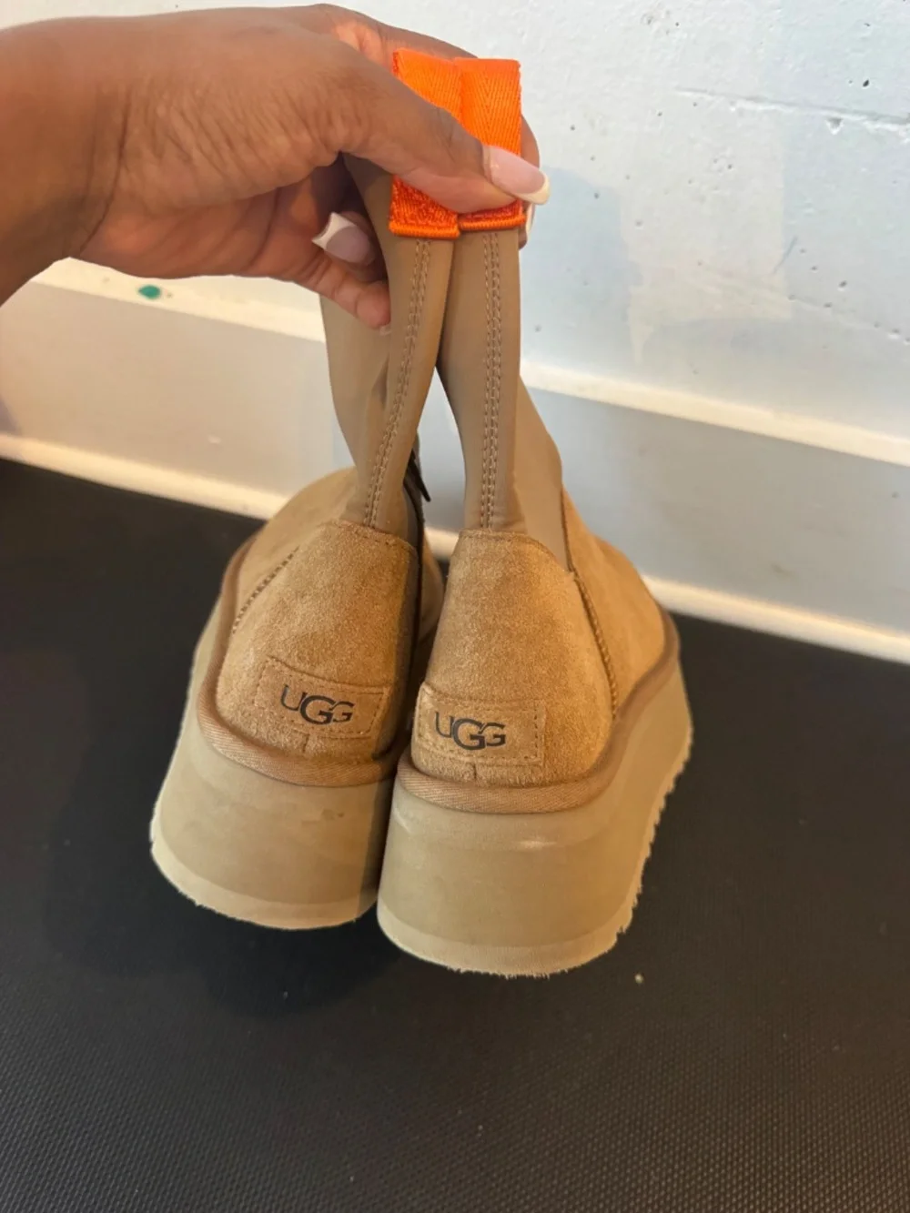 UGG Classic dipper boot